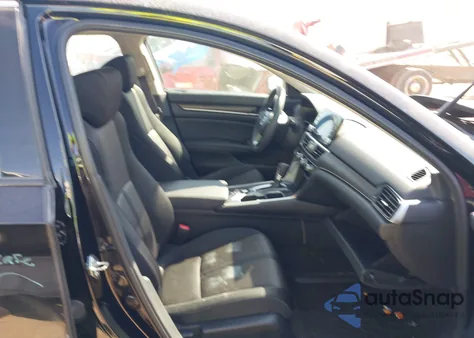 2019 Honda Accord Ex z USA, uszkodzony, nr VIN 1HGCV1F45KA005532